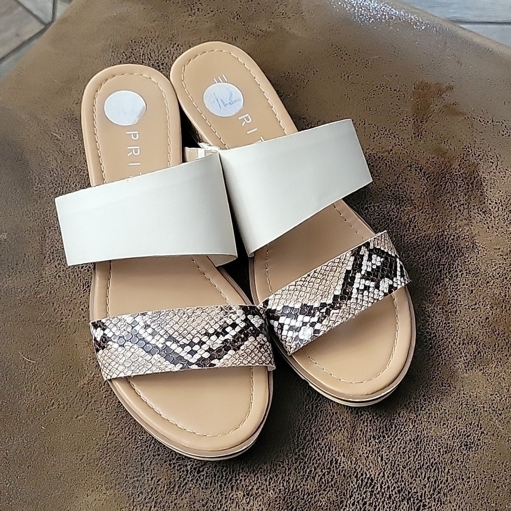 Esprit Snakeskin Print Slide On Sandals Size 7.5